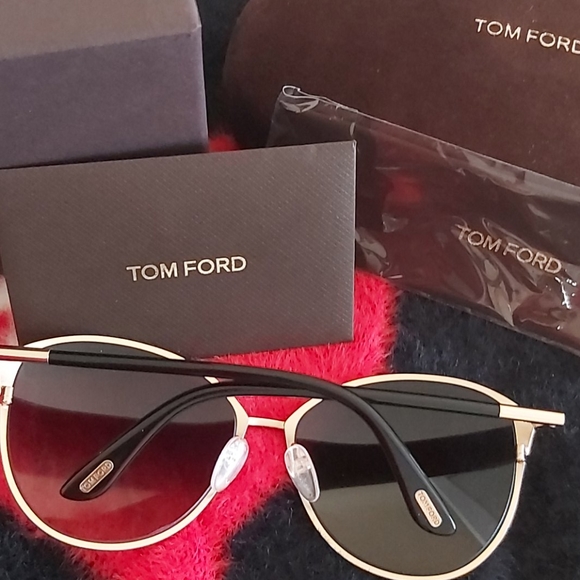 Brand new Sunglasses - Picture 4 of 4